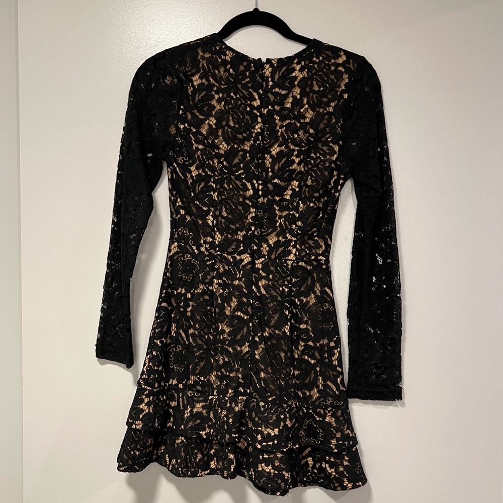 Tobi Long Sleeve Cocktail Dress | XS, Black Lace - Picture 2 of 4